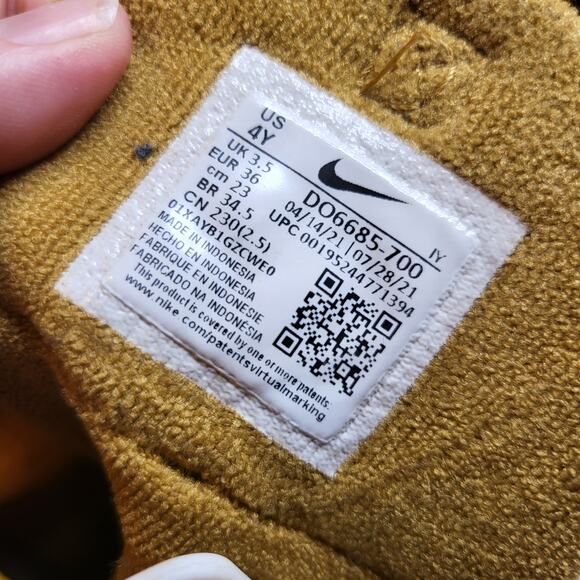 Nike Air Griffey Max 1 Wheat suede high top sneaker size 4 Youth. - Picture 8 of 13